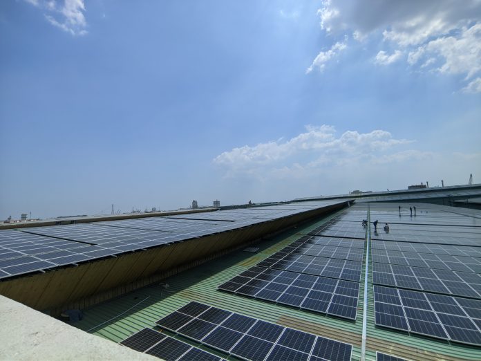 Cận cảnh dự án điện mặt trời mái nhà máy thép Cẩm Nguyên